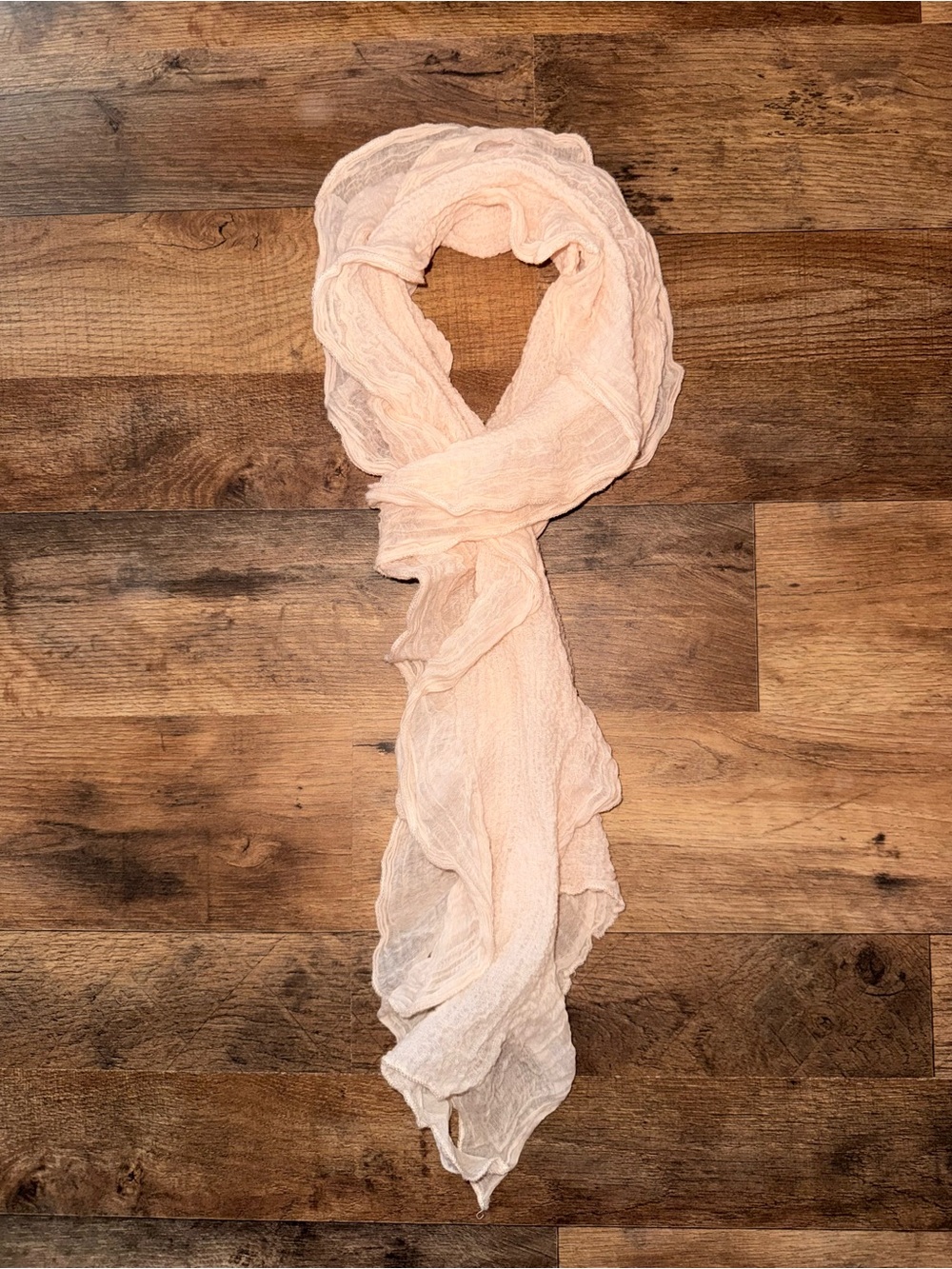 Light Pink Women's Crinkle Scarf - Soft Fashion Accessory